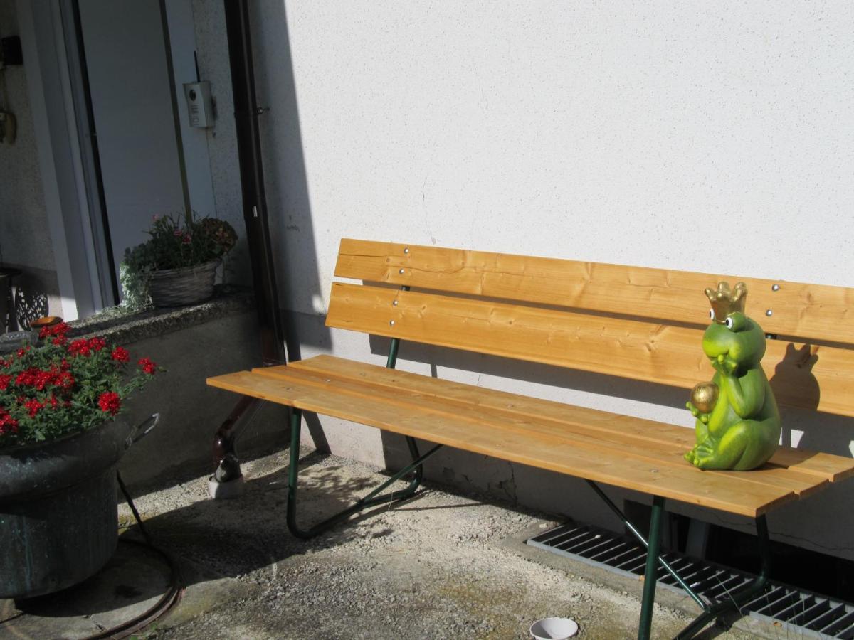 Ferienwohnung Metzler - Blick Auf Die Berge Göfis Exterior foto